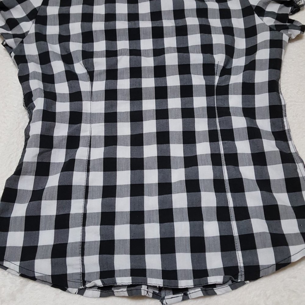 Ambiance Apparel Women´s Plaid Button Dow Shirt, Size M - Picture 12 of 15